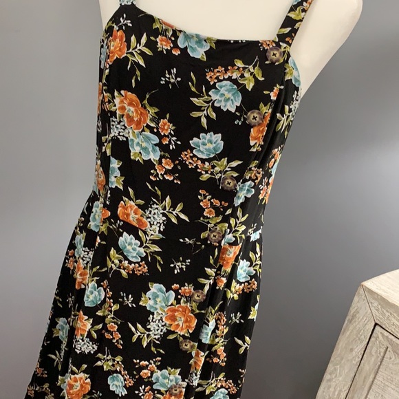 Target dress - Picture 2 of 4